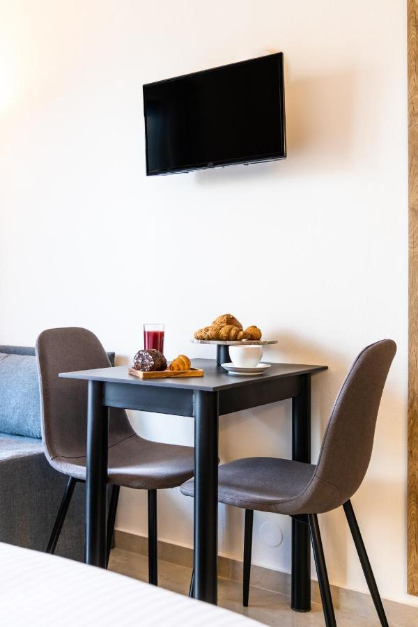 Astron Aparthotel By Estia อนาลิปซี ภายนอก รูปภาพ