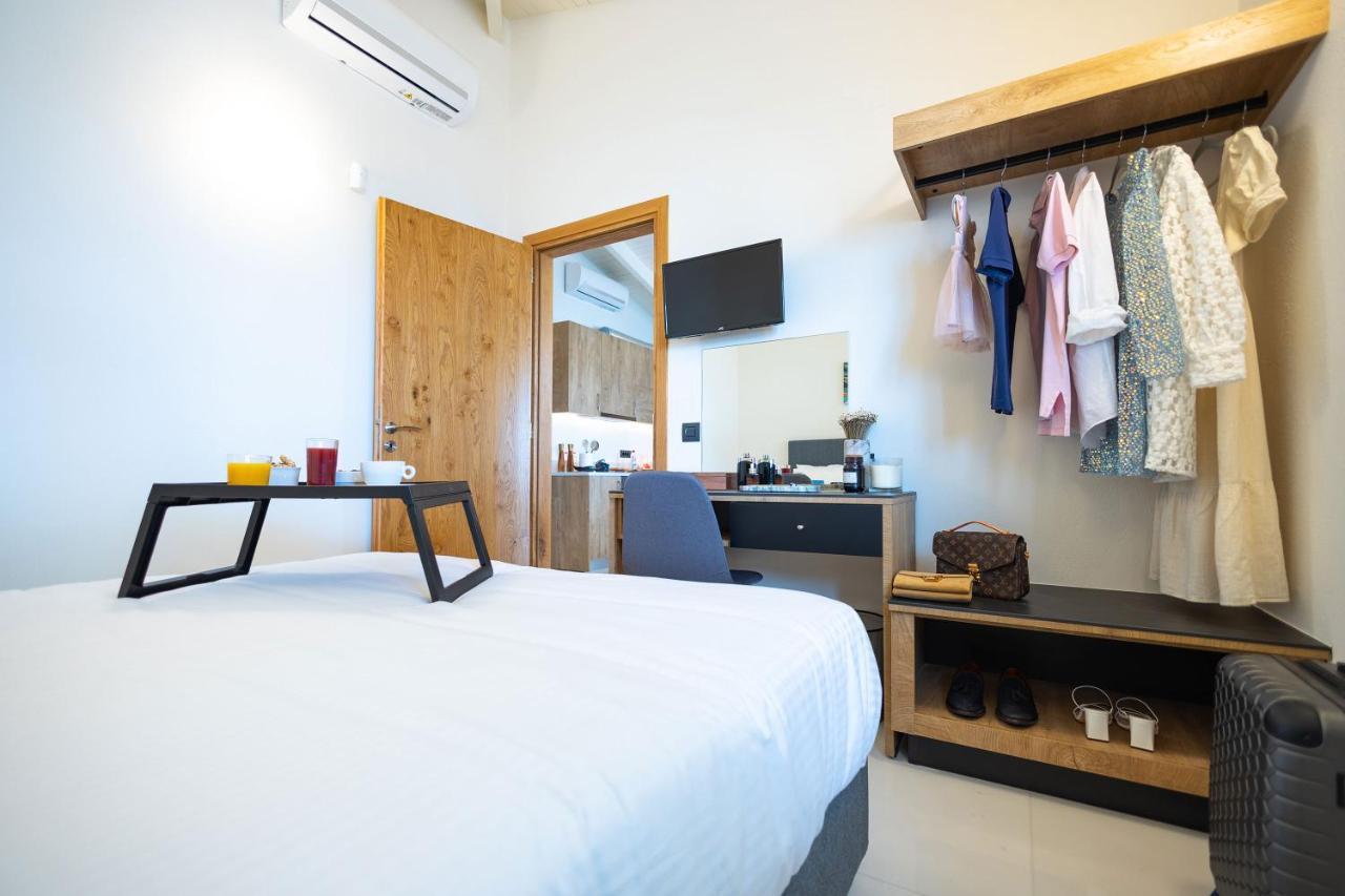 Astron Aparthotel By Estia อนาลิปซี ภายนอก รูปภาพ